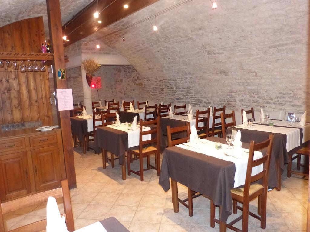 Hotel Du Donjon Champlitte-et-le-Prelot Luaran gambar
